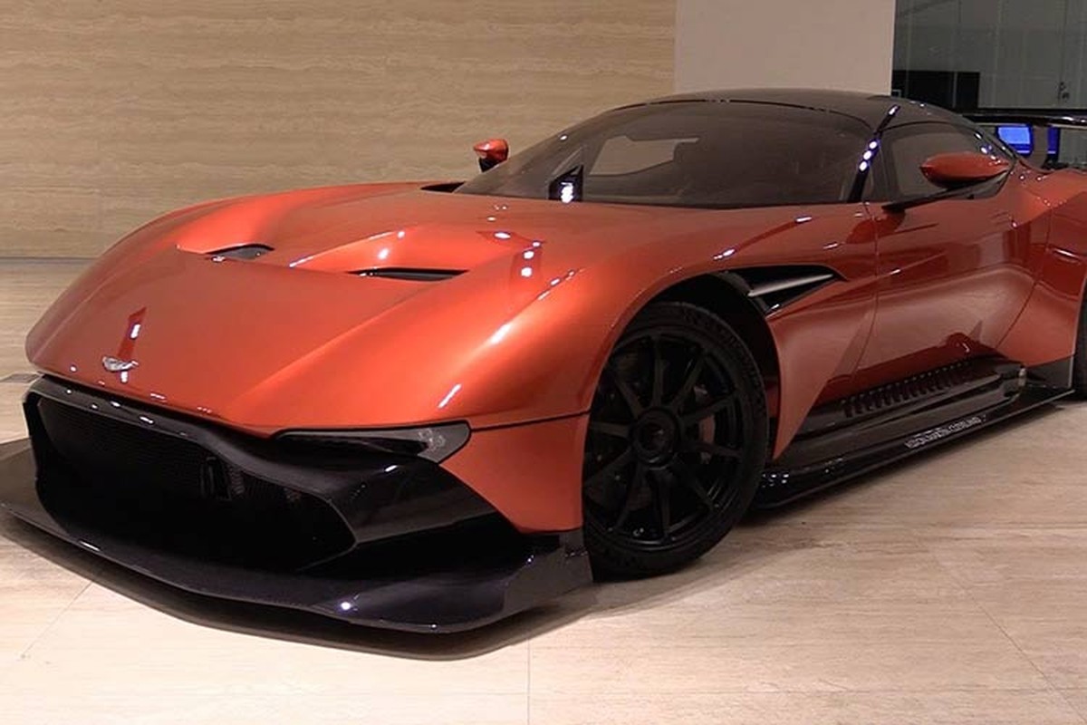 Sieu xe Vulcan nha Aston Martin co gia 2,4 trieu USD-Hinh-9